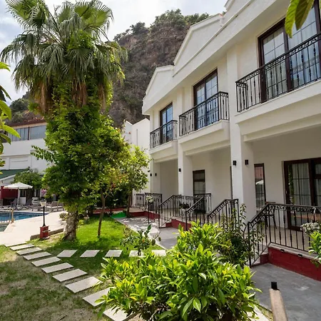 Lagoonia Sun Hotel 3*